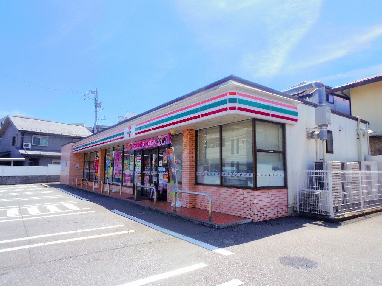 コンビニ　セブンイレブン清瀬元町1丁目店（コンビニ）まで580m