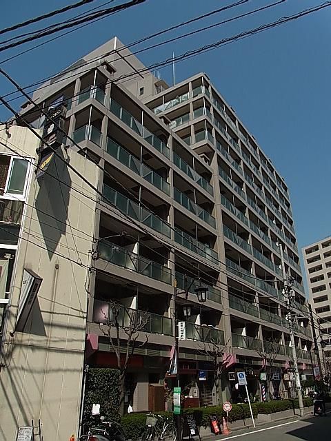 建物外観　落ち着いた雰囲気の外観です