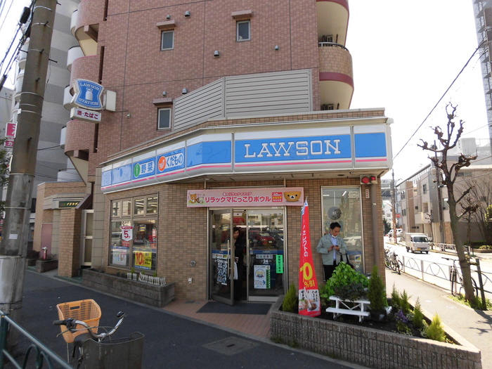 コンビニ　ローソン（コンビニ）まで15m