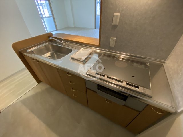 キッチン　フォレステージュ谷町　3口IHシステムキッチン