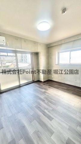 地下鉄中央線 九条駅 徒歩5分 10階建 築19年の居間写真