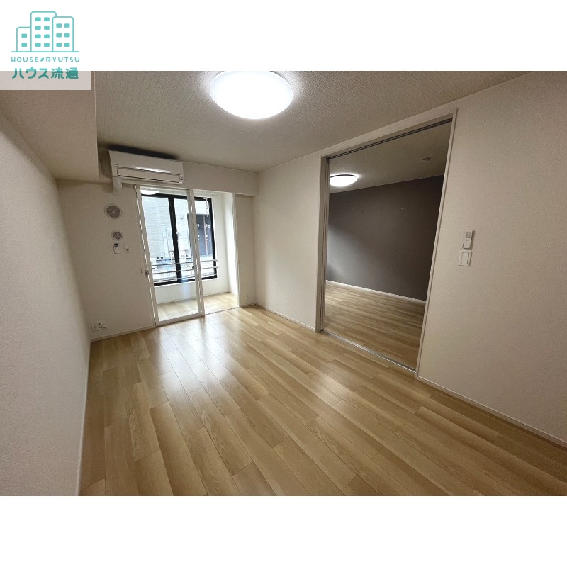 トイレ　※同タイプ別号室のお写真です