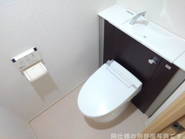 サンプラザ 茨木のトイレ写真