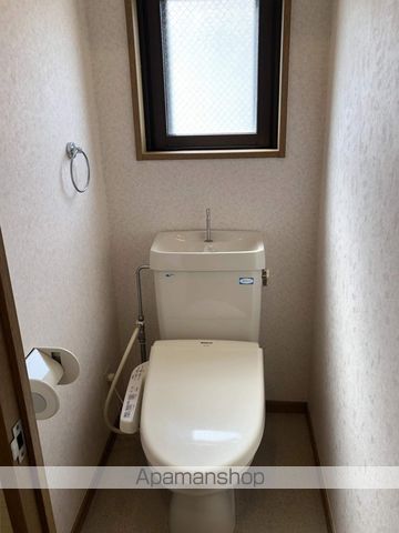 地下鉄空港線 大濠公園駅 徒歩2分 9階建 築31年のトイレ写真