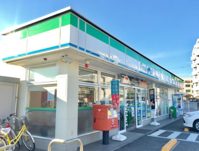 コンビニ　ファミリーマート瑞江一丁目店（コンビニ）まで659m