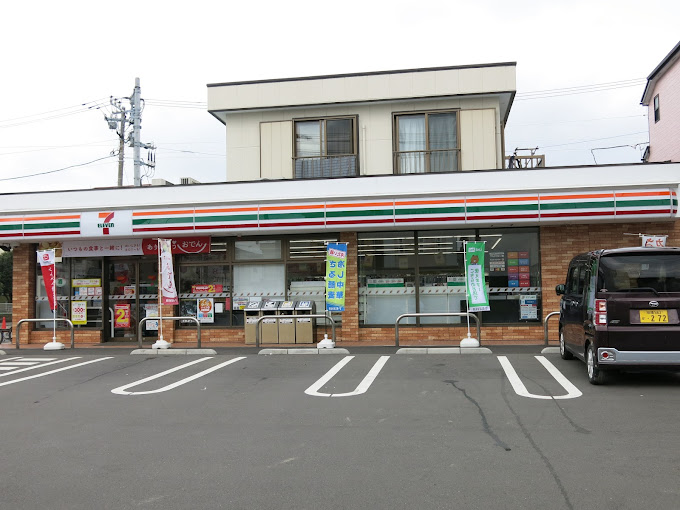 コンビニ　セブンイレブン 大和南林間7丁目店（コンビニ）まで459m