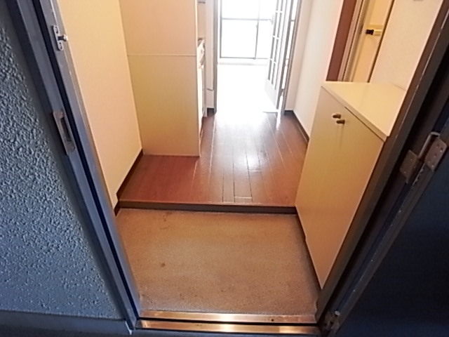 サニープラザの玄関写真