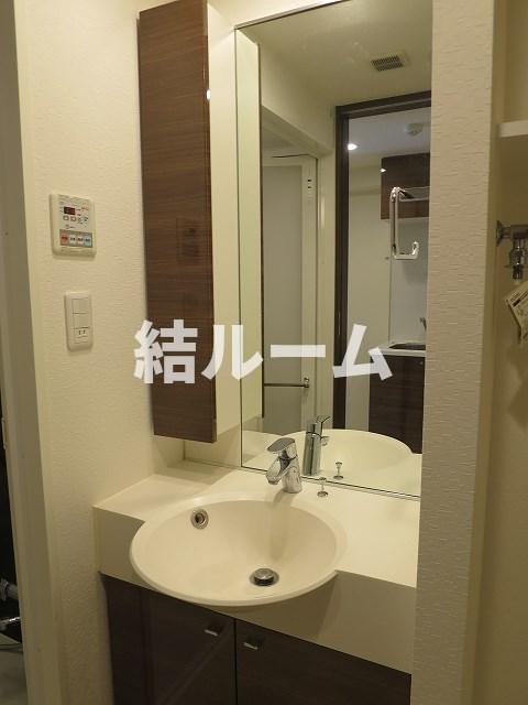 都営三田線 板橋本町駅 徒歩6分 7階建 築12年の内装写真