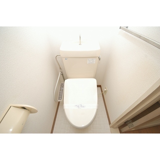 ロイヤルテラスのトイレ写真