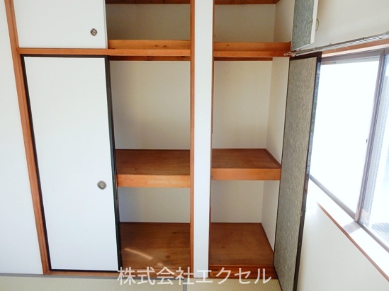ＪＲ青梅線 河辺駅 徒歩10分 3階建 築42年の内装写真