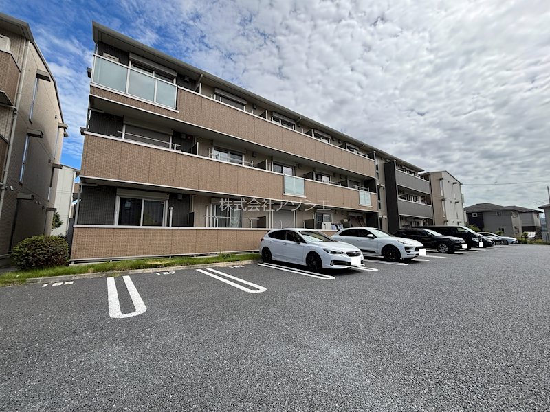 建物外観　ロイジェントパークスレイクタウンのご紹介は住まいの窓口　アソ