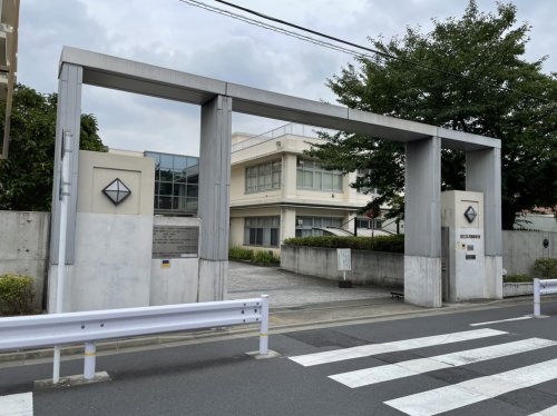 高校・高専　東京都立深沢高等学校（高校・高専）まで255m