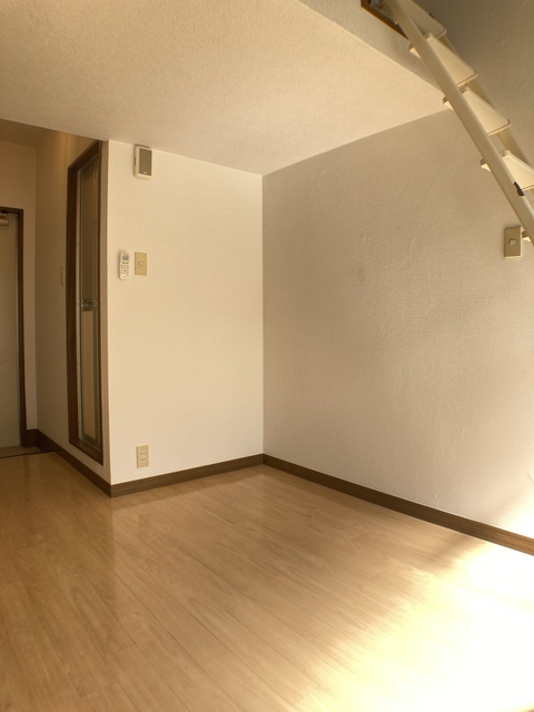 その他部屋・スペース　※補修前の参考画像の為、設備等は現況優先。