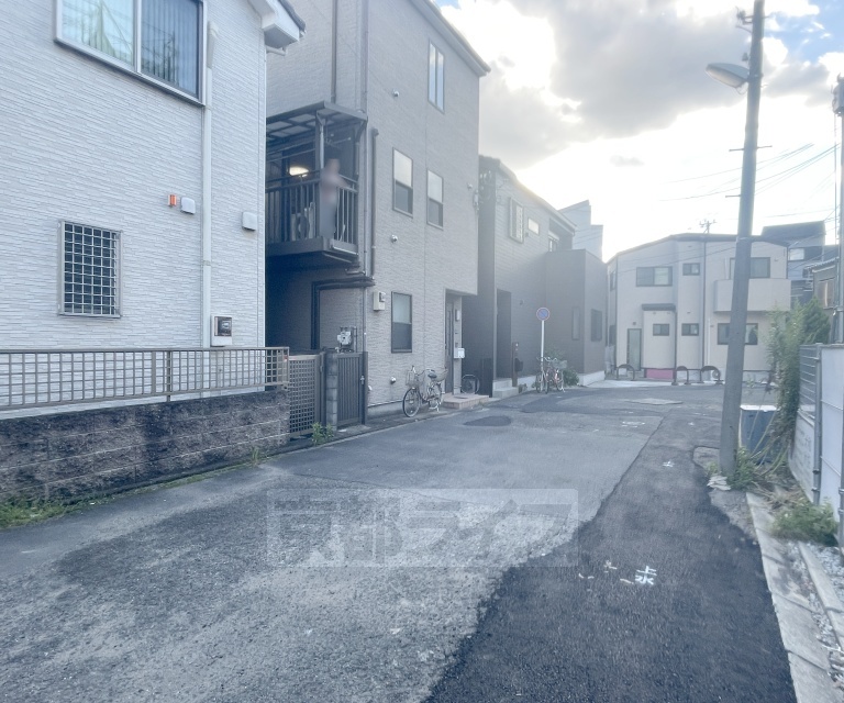 その他　・建築中