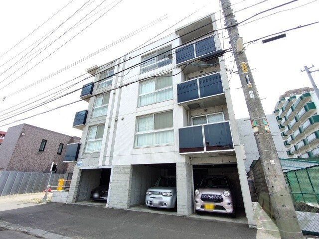 建物外観　札幌市東区北十条東「アネトス２番館」