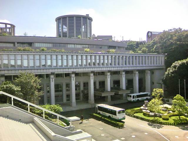 大学・短大　私立専修大学生田キャンパス（大学・短大）まで550m