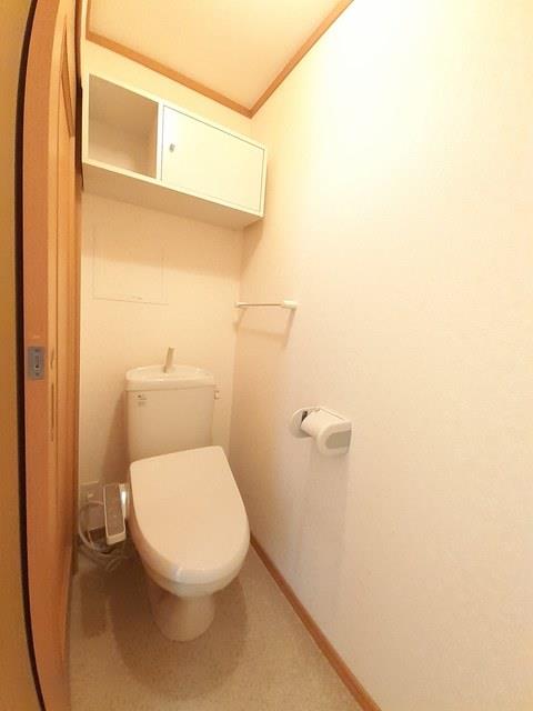 ソレイユBのトイレ写真