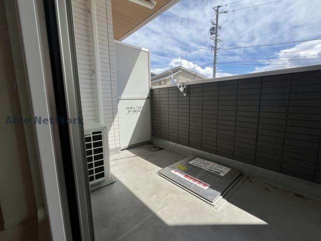 バルコニー　※同物件別部屋の写真です。