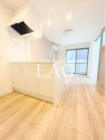居室・リビング　洋室のお部屋です。