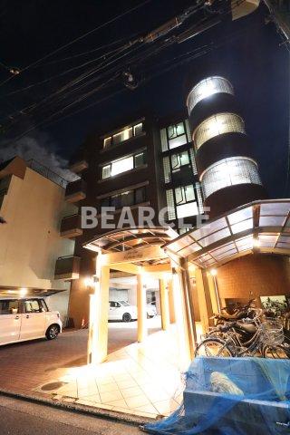 建物外観　外観は落ち着いています