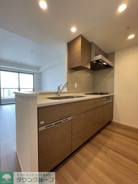キッチン　※写真は同タイプ住戸です。