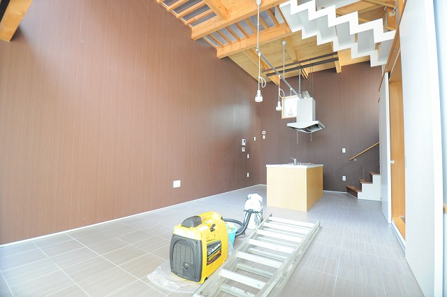 居室・リビング　※別部屋参考画像です