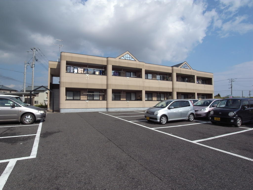 駐車場　駐車場２台駐車可。