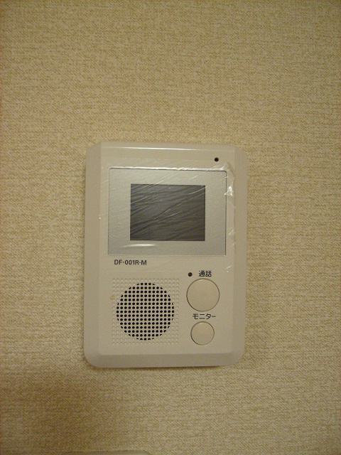 セキュリティ　ドア越しに顔が見れると、女性にも安心です！