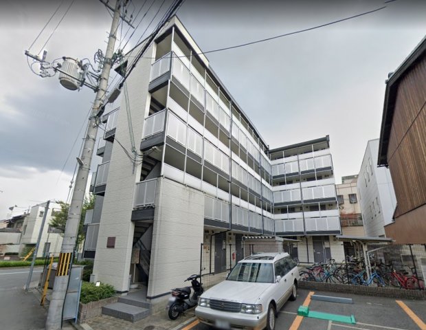 西ノ京円町の建物外観