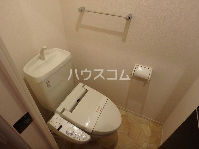 【リヴェール　ガーデンのトイレ】