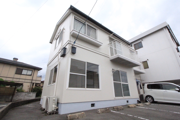 建物外観　総社市中央の1LDKアパート☆