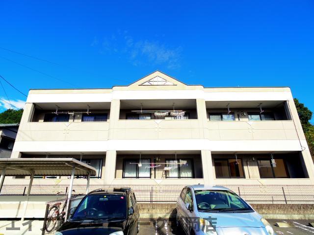 静岡市葵区羽鳥のマンションの建物外観