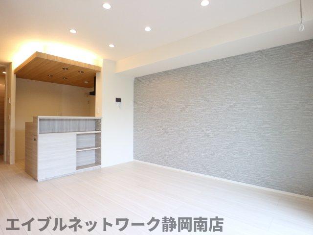 その他　ゆったりとした居間です