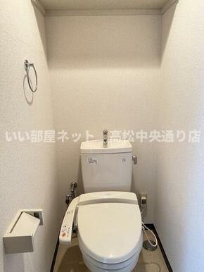 【ローザ・クオーレIIIのトイレ】