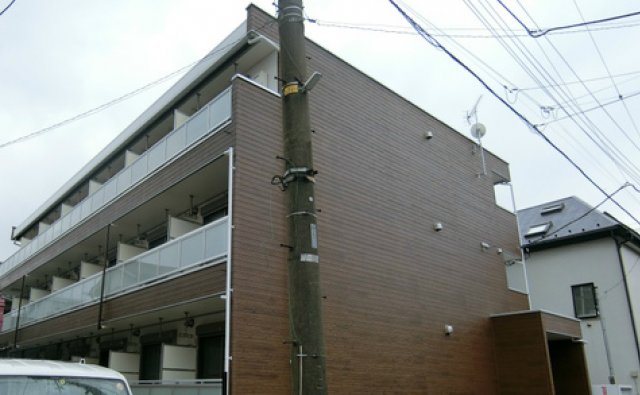 リブリ・CasaCamino横浜鶴見の建物外観