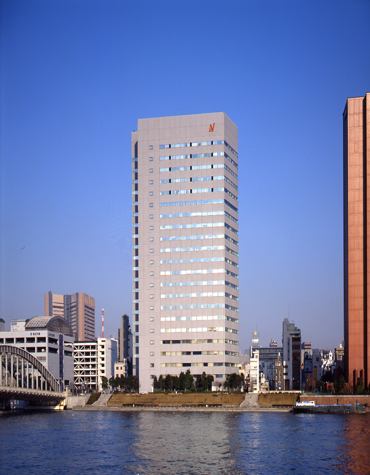 NICHIREI HIGASHIGINZA RESIDENCEの建物外観