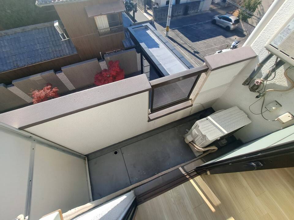 バルコニー　バルコニー