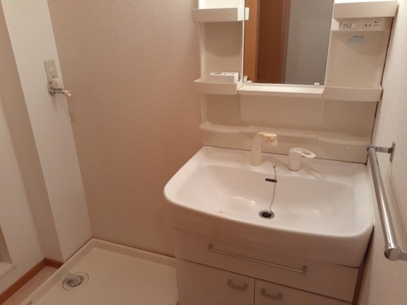 洗面設備　図面と現状に相違がある場合には現状を優先