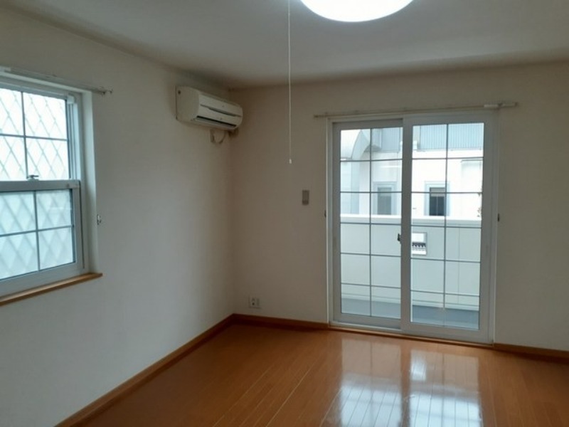 居室・リビング　図面と現状に相違がある場合には現状を優先