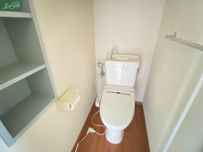 トイレ　ウォシュレット付きトイレ