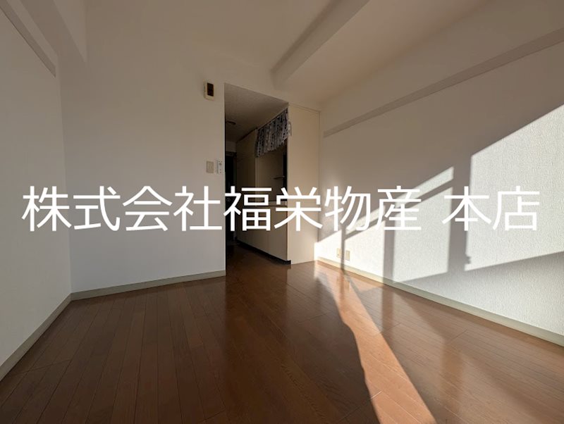 居室・リビング　フローリング