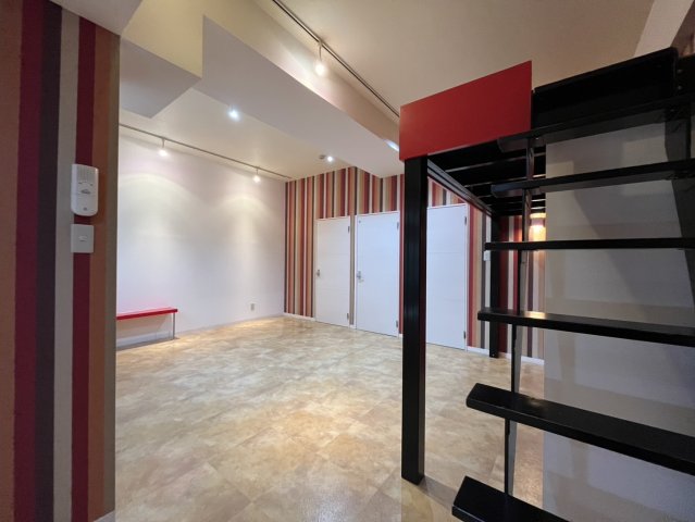 居室・リビング　アコテパリジェンヌ