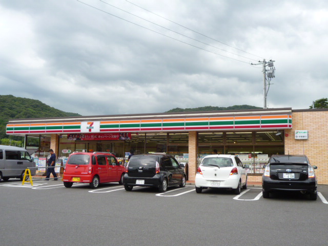 コンビニ　セブン－イレブン 倉敷市立短大前店（コンビニ）まで345m