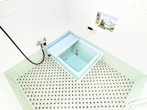 バス・シャワールーム　バス