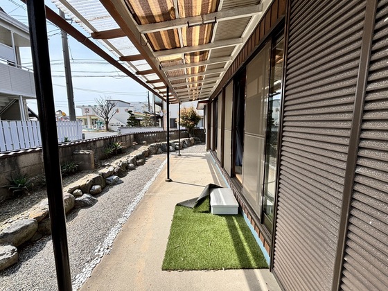 バルコニー　テラス