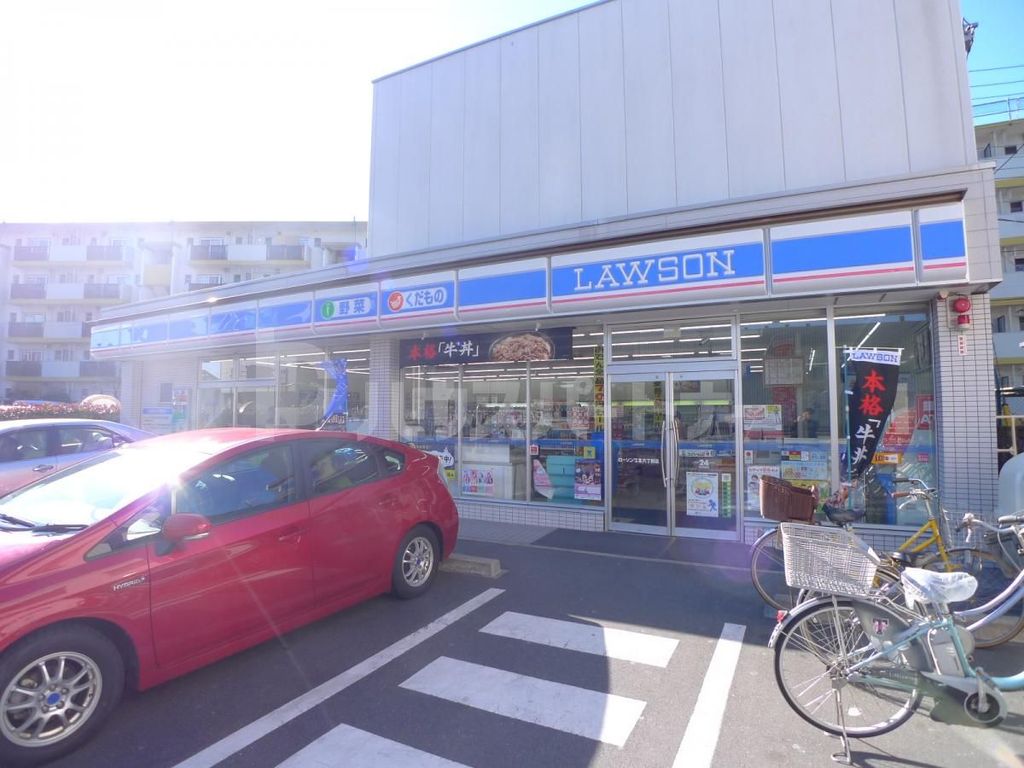 コンビニ　ローソン江北六丁目店（コンビニ）まで140m