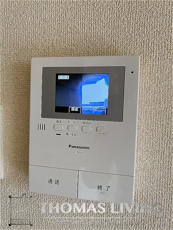 セキュリティ　モニターインターフォン付きでセキュリティ面も安心ですね。