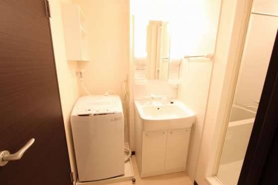 洗面設備　※別部屋の写真です。現況を優先します。