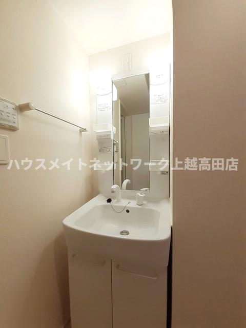 洗面設備　洗髪洗面化粧台