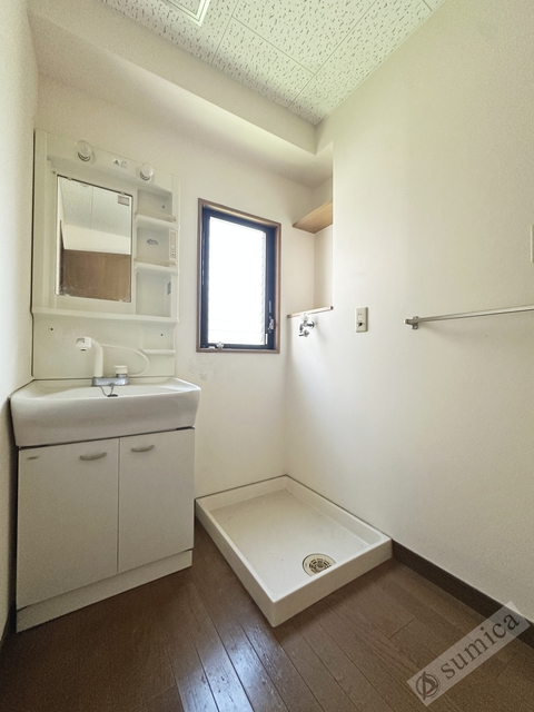 洗面設備　シャンプードレッサー・朝シャンはこちらで♪♪